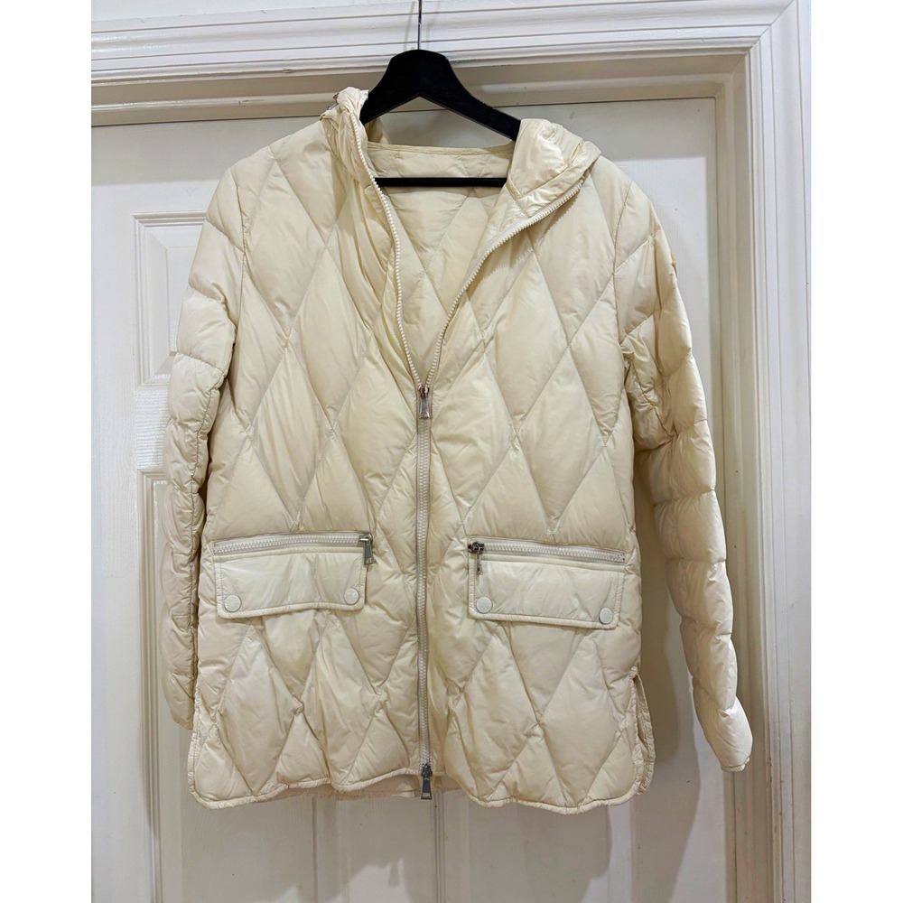 Moncler Serignan Giubbotto Ivory Quilted Hooded Down Full Zip Puffer Women 1